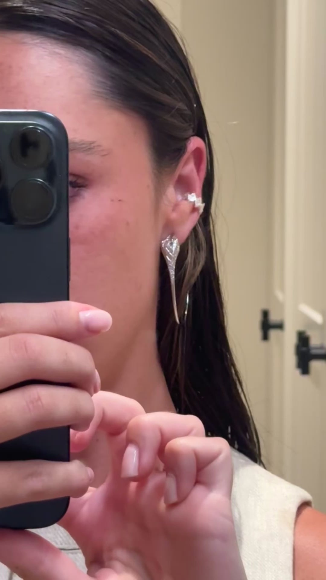 Vol V. Earcuff Celosía